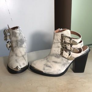 FREE PEOPLE Jeffrey campbell Modern Booties